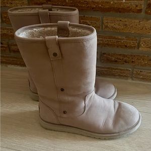 Womens Malindi Uggs. Sz 7